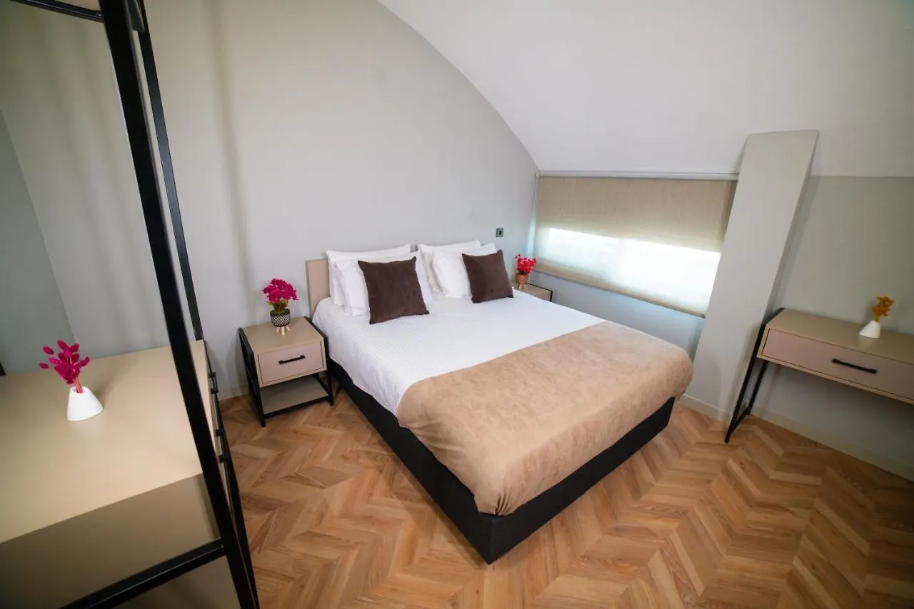 Ξενοδοχείο με διαμερίσματα Moon Suites Αττάλεια Τουρκία
